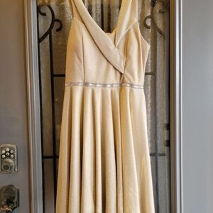 Elegant Gold Evening Dress